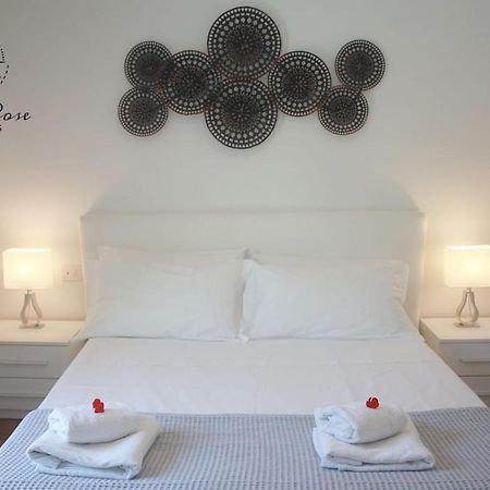 Wind Rose Apartments 2 Torbole Sul Garda Eksteriør billede
